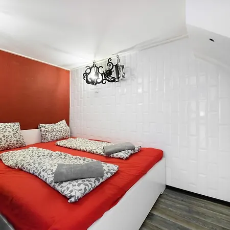 Rakoczi Road Location Apartman *