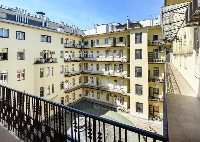 Rakoczi Road Location Budapesta