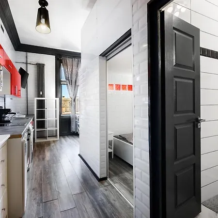 Rakoczi Road Location *